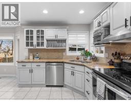 46 Brush CRESCENT - 9