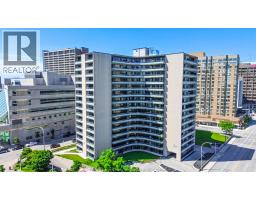 111 Riverside DRIVE East UnitNo. 1116 - 2