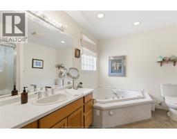 1588 WHITEWOOD DRIVE - 11