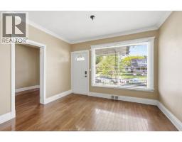924 MARENTETTE AVENUE - 3