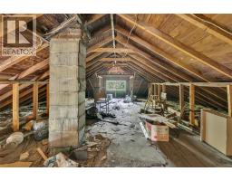 826 JOS JANISSE AVENUE - 24