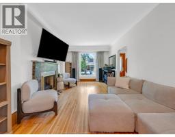 908 WINDERMERE ROAD - 20