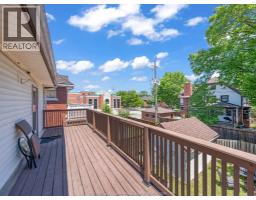 908 WINDERMERE ROAD - 37