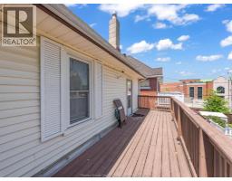 908 WINDERMERE ROAD - 38