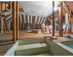 908 WINDERMERE ROAD - 39