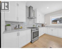192 WHELAN DRIVE - 17