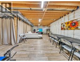 192 WHELAN DRIVE - 38