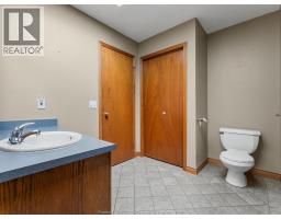 211 Sunnyside - 16
