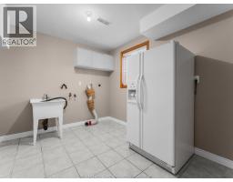 211 Sunnyside - 31