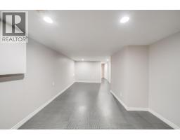 1054 OAK STREET - 21
