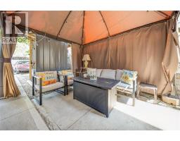 1054 OAK STREET - 32