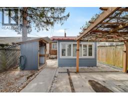 1054 OAK STREET - 36