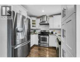 992 WHISTLER COURT - 12