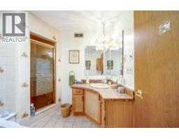 468 AMBERLY - 33