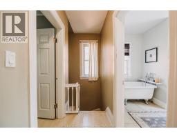 786 Monmouth ROAD - 14