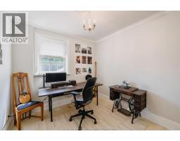 786 Monmouth ROAD - 20