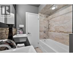 421 Arlington - 28