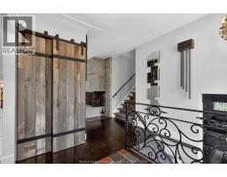 421 Arlington - 8