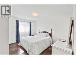 208 CLARKE - 25