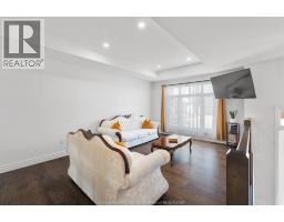 208 CLARKE - 9