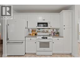 1077 HACIENDA WAY - 13