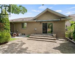 1077 HACIENDA WAY - 35