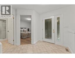 1077 HACIENDA WAY - 7
