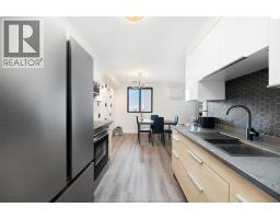 150 PARK STREET West UnitNo. 1802 - 16