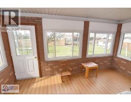 1435 ST. CLAIR AVENUE - 15
