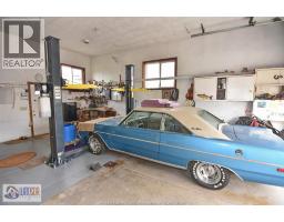 1435 ST. CLAIR AVENUE - 5