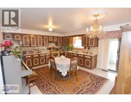 1435 ST. CLAIR AVENUE - 8