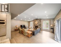 523 COLLIER CRESCENT - 18