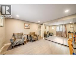 523 COLLIER CRESCENT - 34