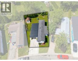 31 DANA DRIVE - 2