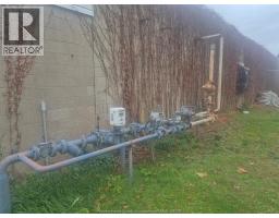 725 Mersea Rd 6 East - 33