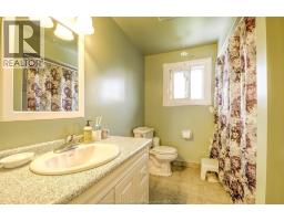 9445-9447 ALTEN DRIVE - 12