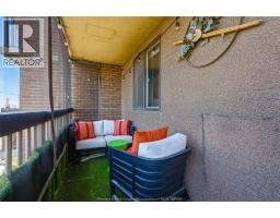 3936 WYANDOTTE STREET East UnitNo. 713 - 19