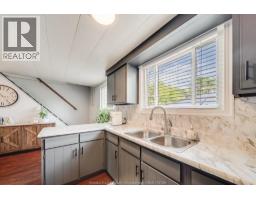 1804 HALL AVENUE - 32
