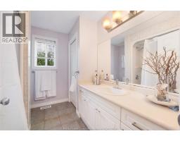 2341 RADCLIFF - 14