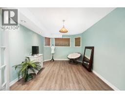 2341 RADCLIFF - 18
