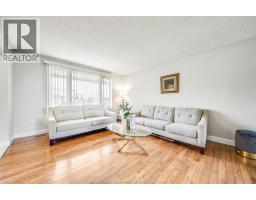 501 GREEN VALLEY DRIVE - 9