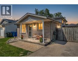 3994 ACORN CRESCENT - 2