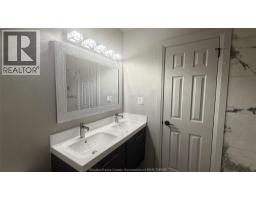9793 LYNNGROVE CRESCENT - 24