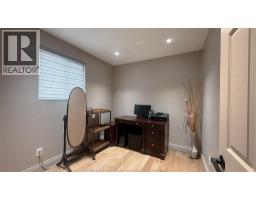 9793 LYNNGROVE CRESCENT - 27