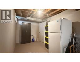 9793 LYNNGROVE CRESCENT - 37