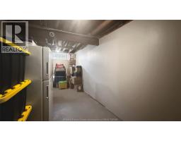 9793 LYNNGROVE CRESCENT - 38