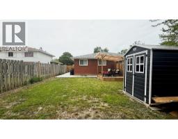 9793 LYNNGROVE CRESCENT - 47