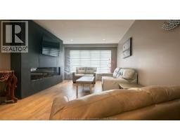 9793 LYNNGROVE CRESCENT - 5