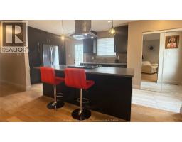 9793 LYNNGROVE CRESCENT - 9