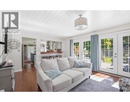 1732 Belle River ROAD - 20